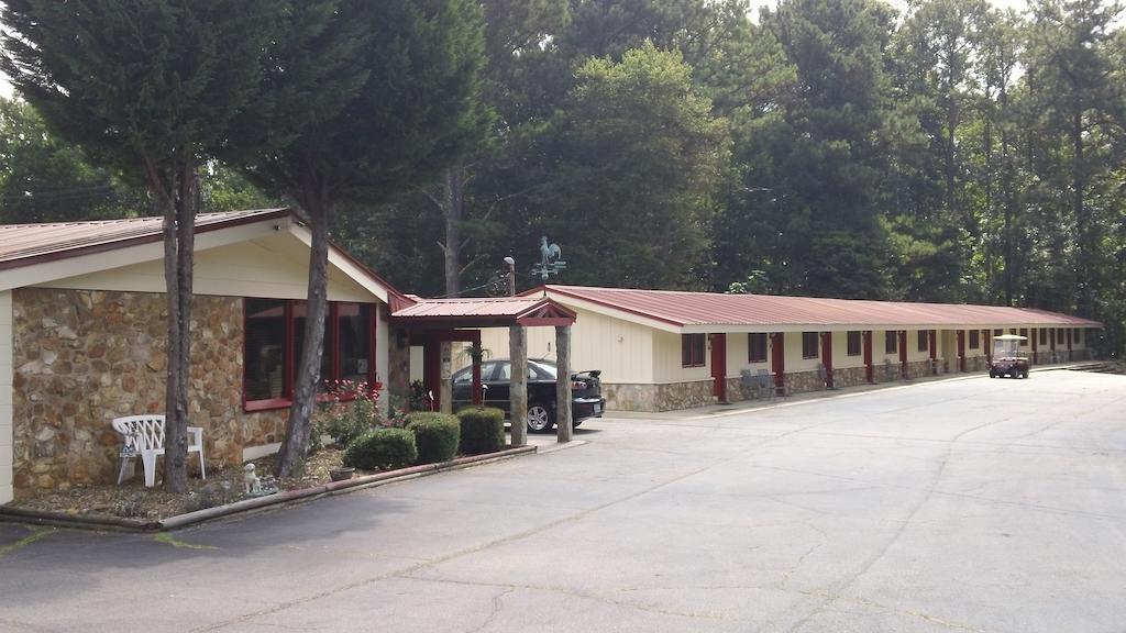 Valley Inn - Hamilton Ga Екстериор снимка